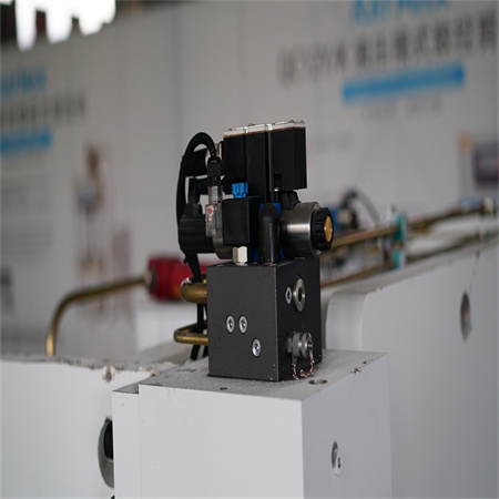 液壓數控折彎機鋼板製動壓力機 WC67k 液壓折彎機熱銷