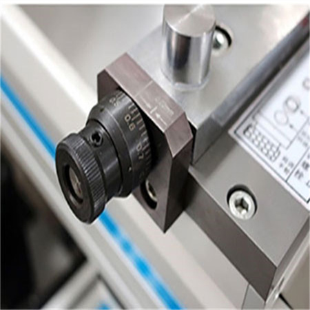中國工廠全新高品質不銹鋼板cnc金屬液壓折彎機160T3200