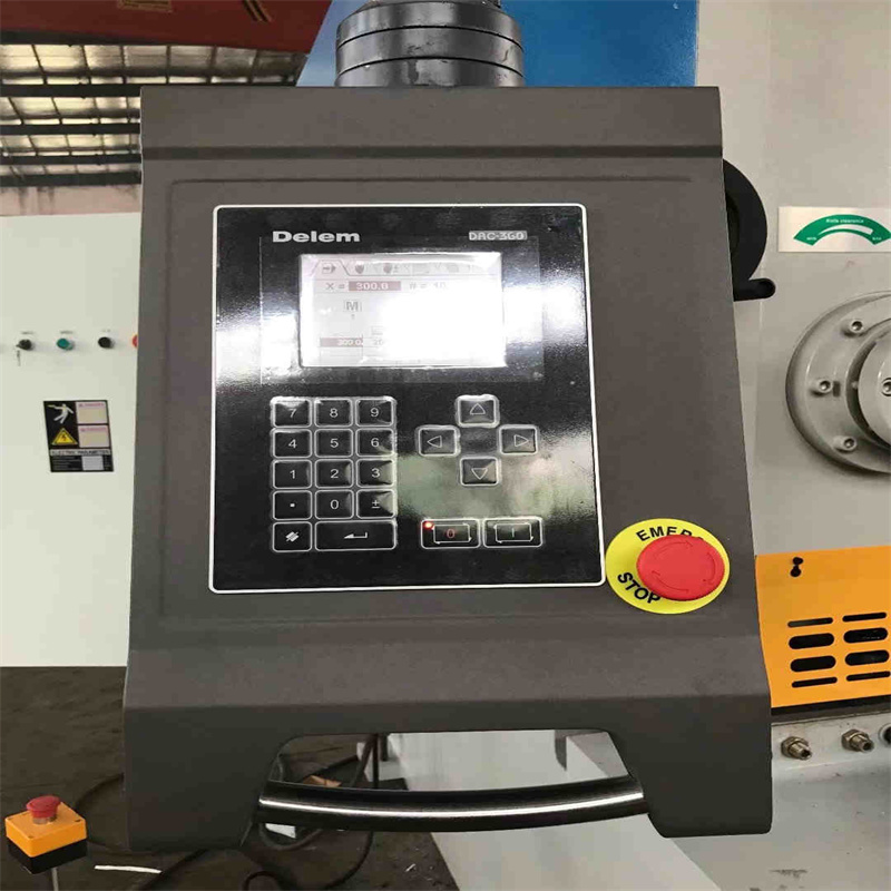用於金屬加工的數控液壓金屬板自動斷頭台剪切機